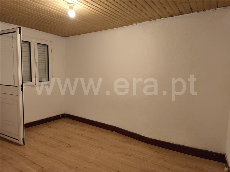 Moradia em Banda T2 Fundão, Telhado - 1451357 - 23