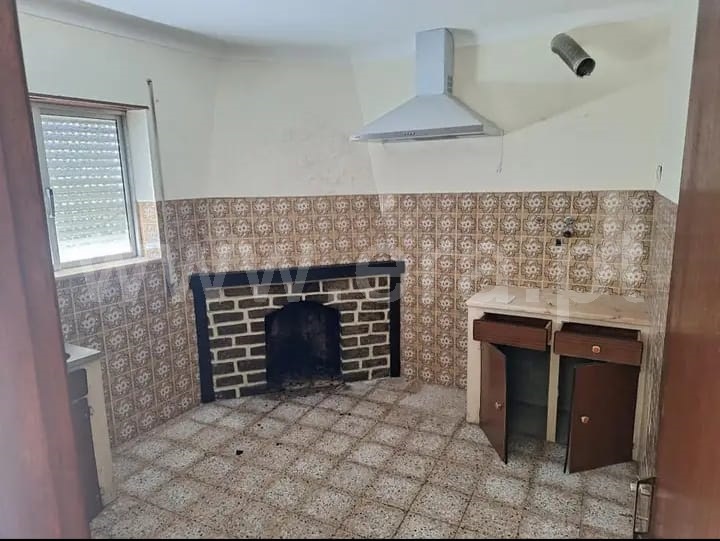 Moradia em Banda T2 Gouveia, Nespereira - 1404550 - 51