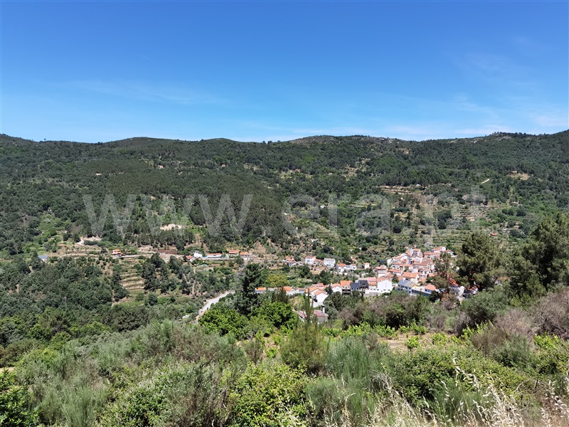 Moradia T2 à venda em Famalicão, Guarda — foto 2