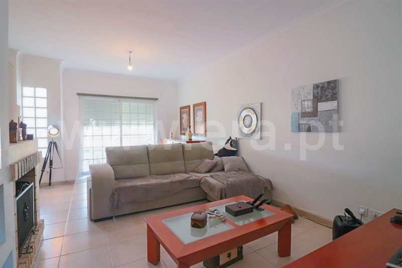 Moradia em Banda T2 / Loulé, Salir
