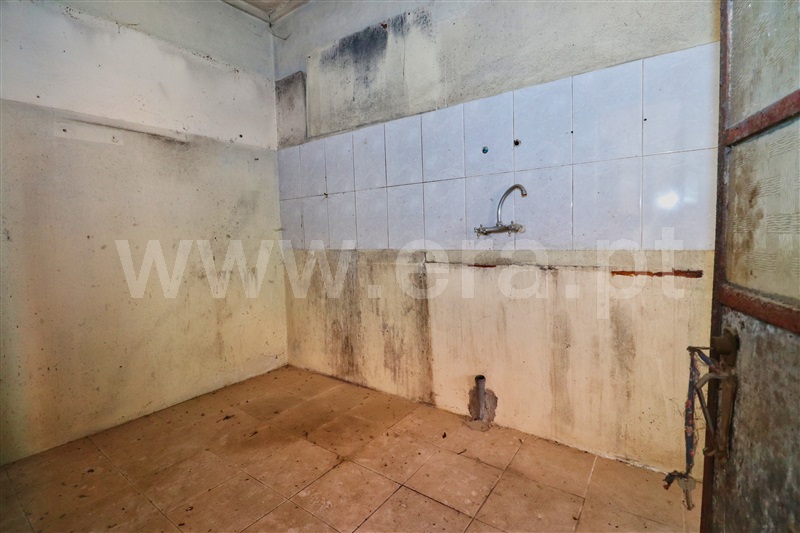Moradia T2 à venda em Santiago de Cassurrães e Póvoa de Cervães, Mangualde — foto 3