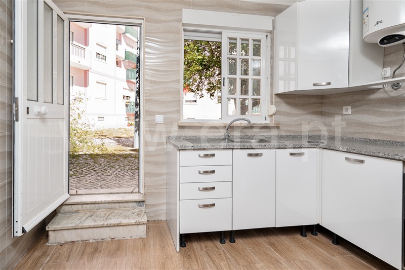 Moradia em Banda T2, Montijo e Afonsoeiro, Montijo