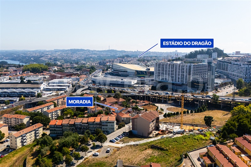 Moradia em Banda T2 / Porto, Campanhã
