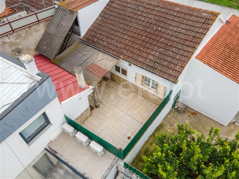 Moradia em Banda T2 Rio Maior - 1440878 - 3