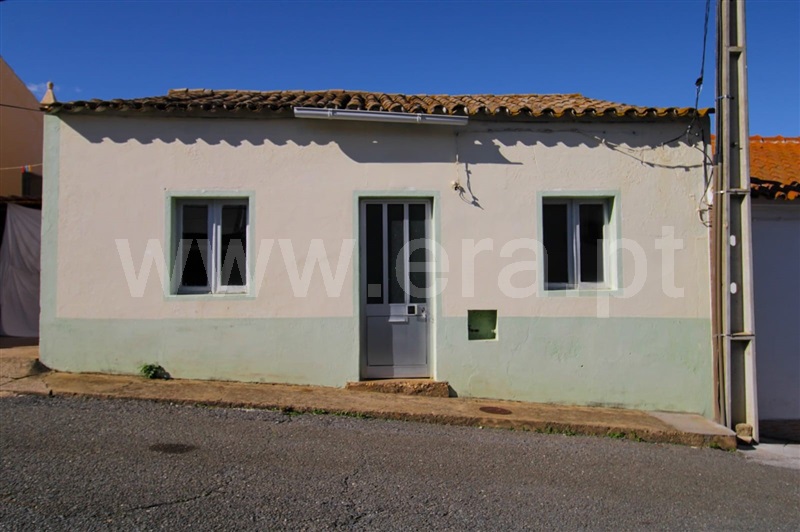 Moradia em Banda T2 / Silves, São Marcos da Serra