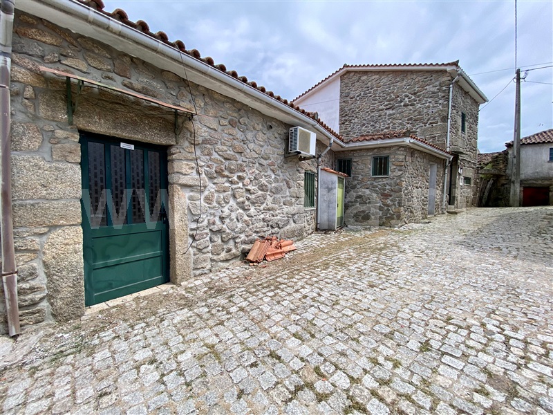 Moradia em Banda T2 Valpaços, Bouçoães - 1493608 - 2