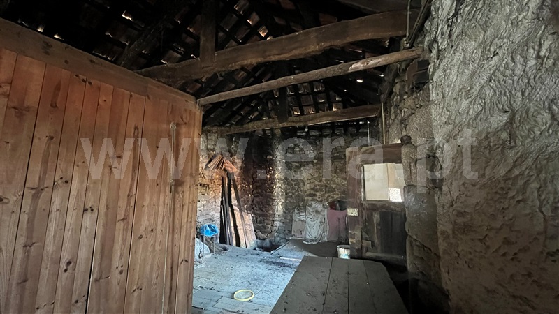Moradia T2 à venda em Constantim e Vale de Nogueiras, Vila Real — foto 4