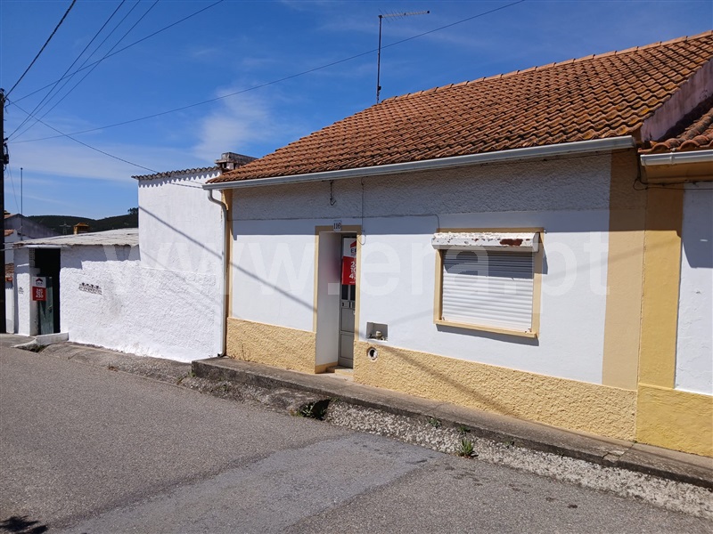 Moradia em Banda T3 / Abrantes, Crucifixo
