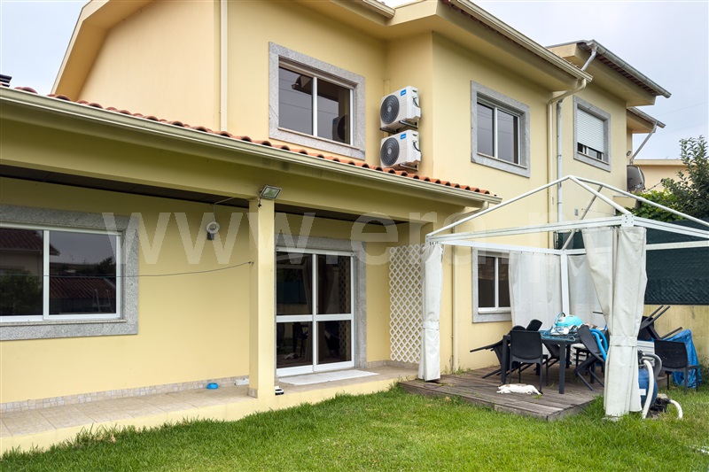 Moradia em Banda T3 Amares, Bico - 1491592 - 32