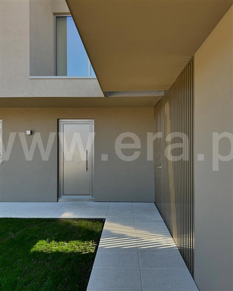 Moradia em Banda T3 com Nova Arcos de Valdevez, Arcos de Valdevez (São Paio) e Giela - 1422588 - 7