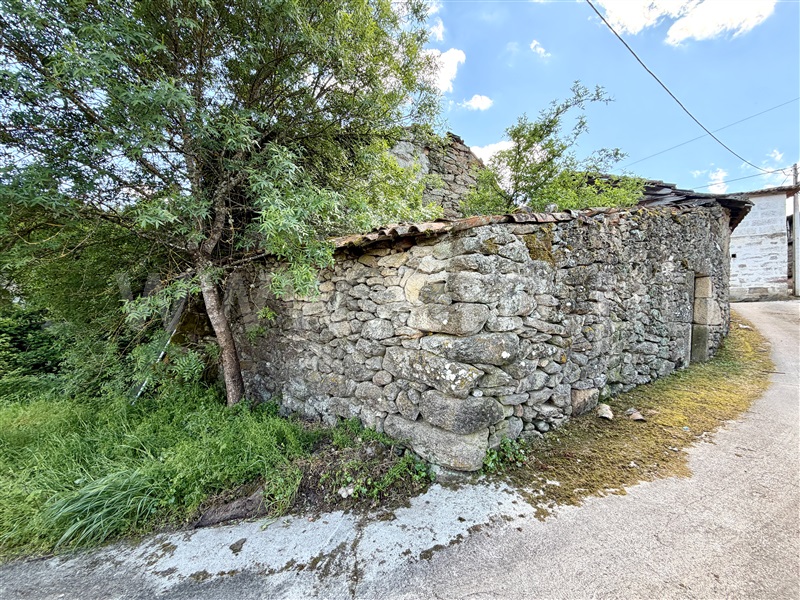 Moradia T3 à venda em Vilarelho da Raia, Chaves — foto 2