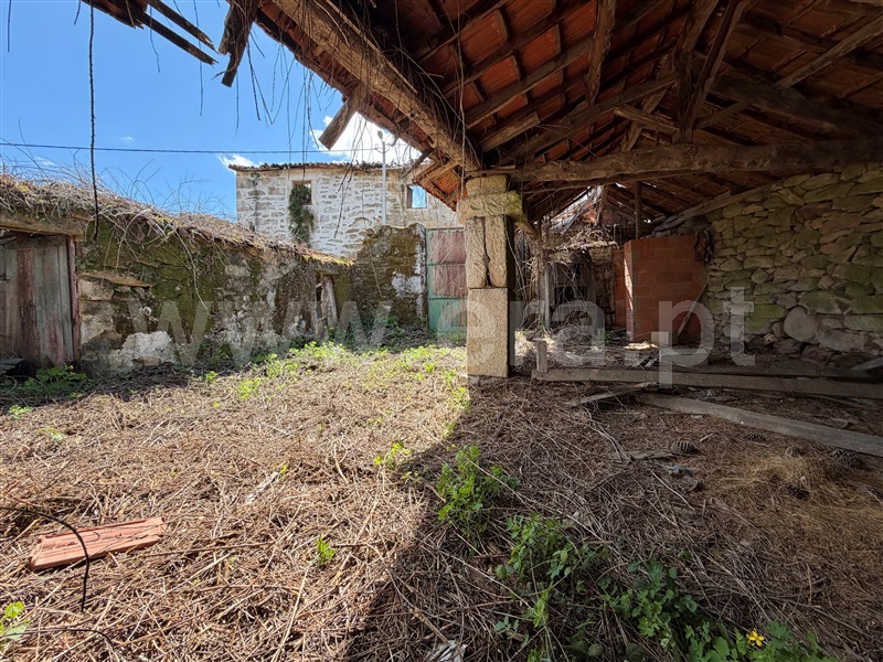 Moradia T3 à venda em Vilarelho da Raia, Chaves — foto 6
