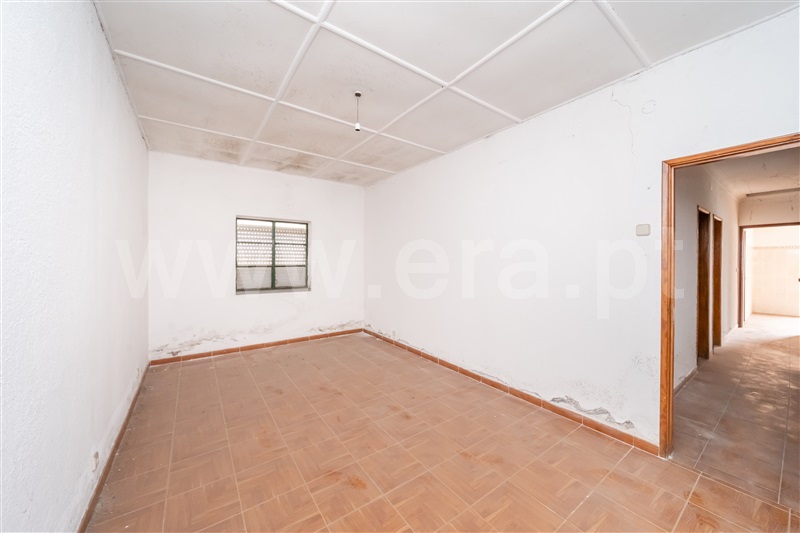Moradia T3 à venda em Barroca Grande, Covilhã — foto 8