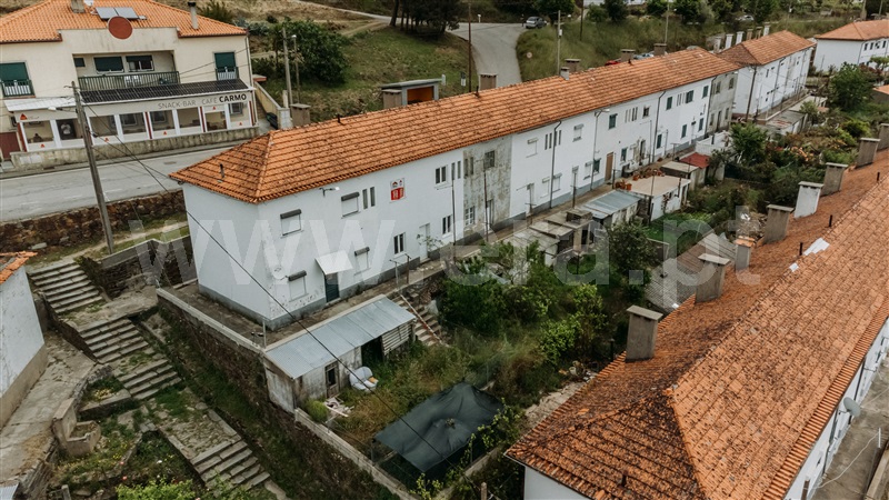 Moradia em Banda T3 / Covilhã, Barroca Grande