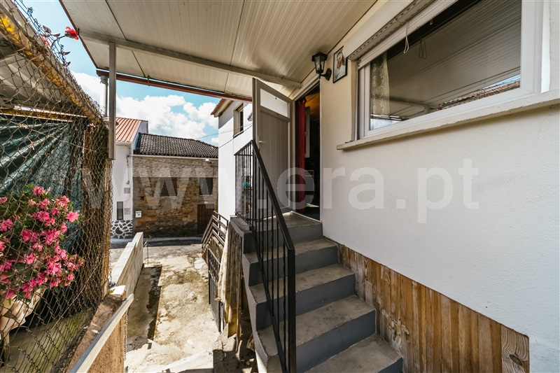 Moradia em Banda T2 Covilhã, Ourondo - 1469216 - 15