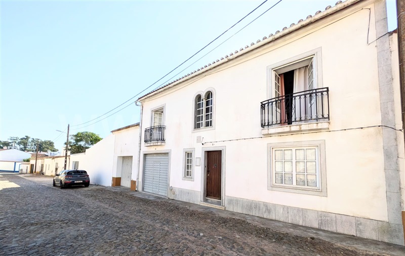 Moradia em Banda T3 / Cuba, Cuba