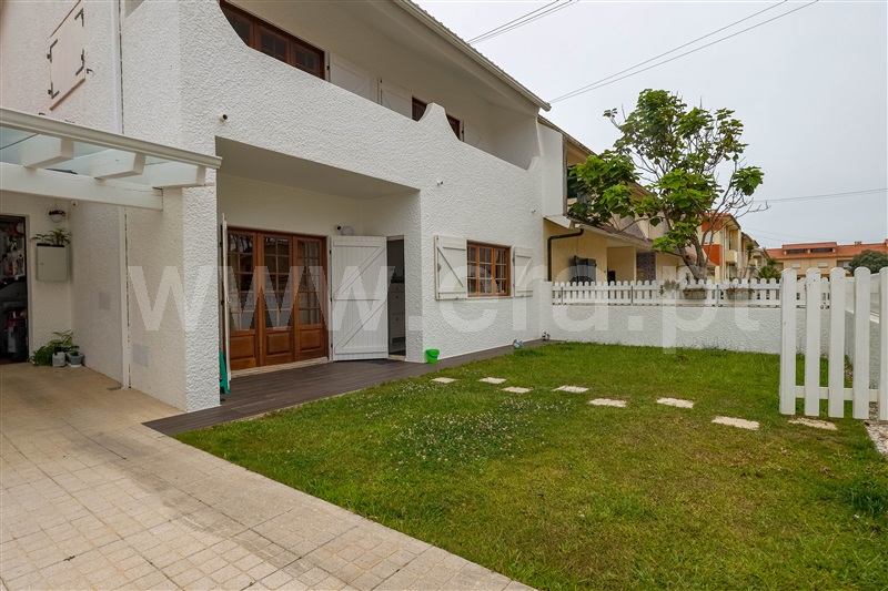 Moradia em Banda T3 / Esposende, Cepães
