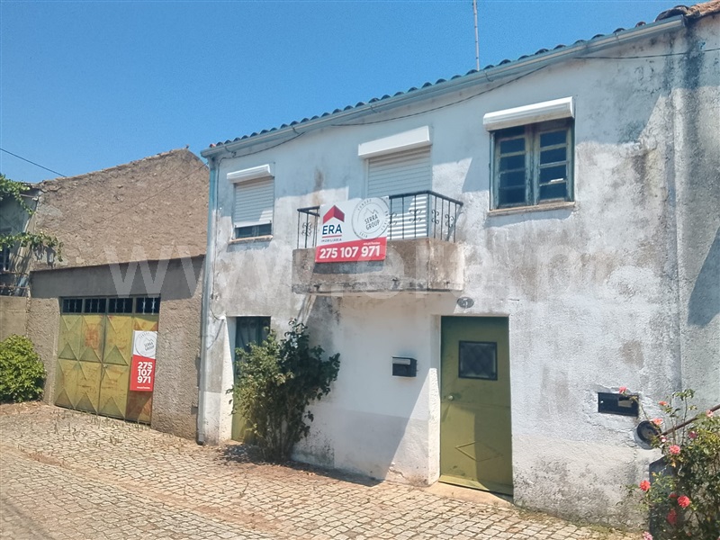 Moradia em Banda T3 / Fundão, Carvalhal