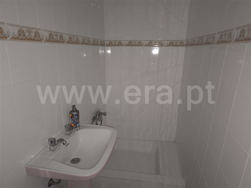 Moradia em Banda T3 Fundão, Souto da Casa - 1469420 - 2