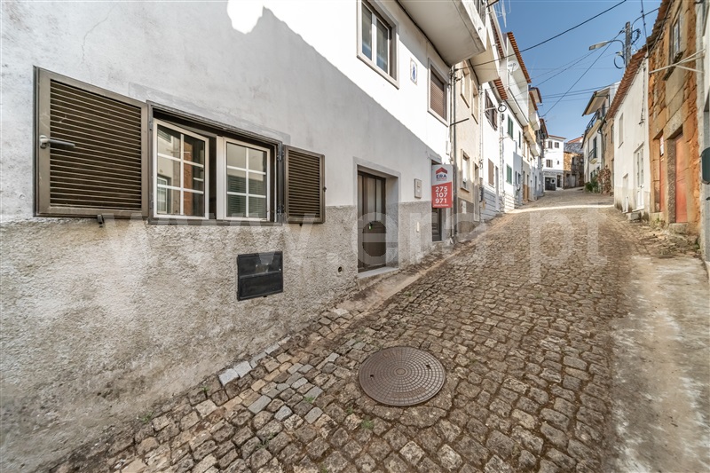 Moradia em Banda T3 Fundão, Souto da Casa - 1469420 - 2