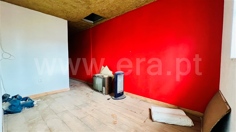 Moradia em Banda T3 Gouveia, Vila Nova de Tazem - 1414982 - 31