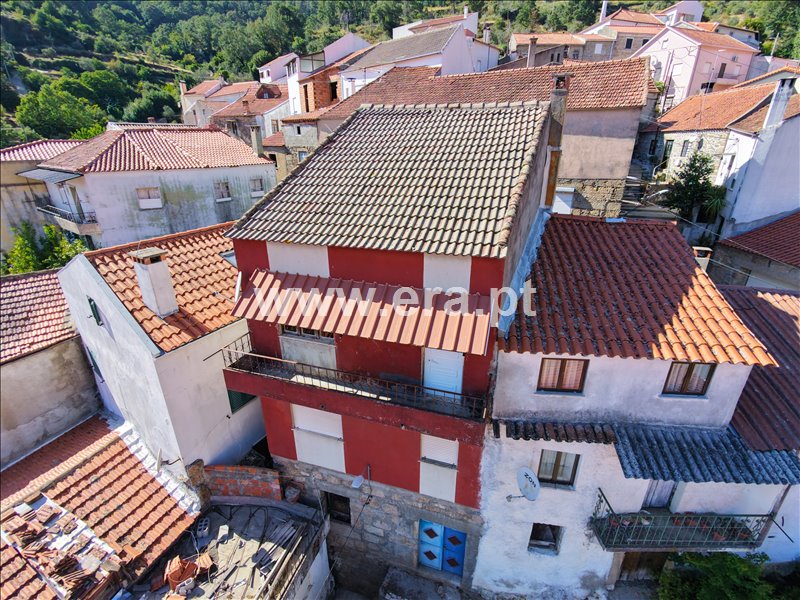 Moradia T3 à venda em Famalicão, Guarda — foto 3