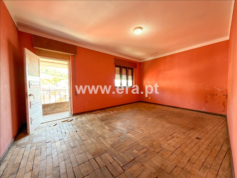 Moradia T3 à venda em Famalicão, Guarda — foto 11