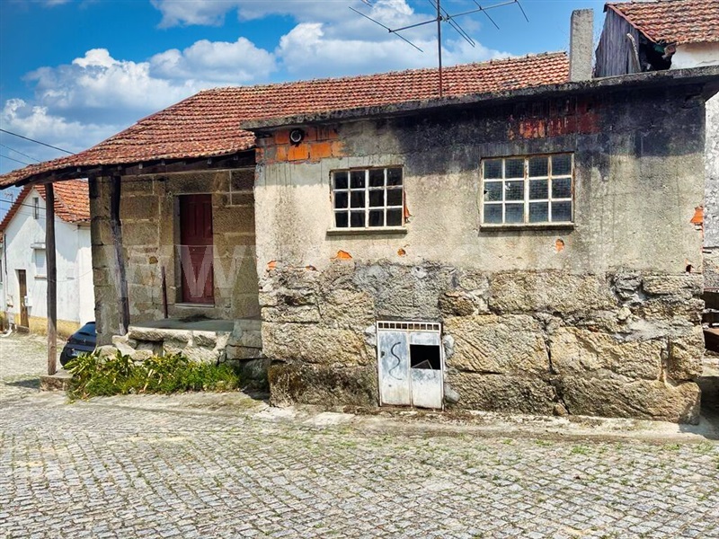 Moradia em Banda T3 / Mangualde, Cunha Baixa