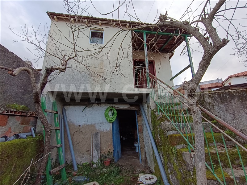Moradia T3 à venda em Vale de Salgueiro, Mirandela — foto 3