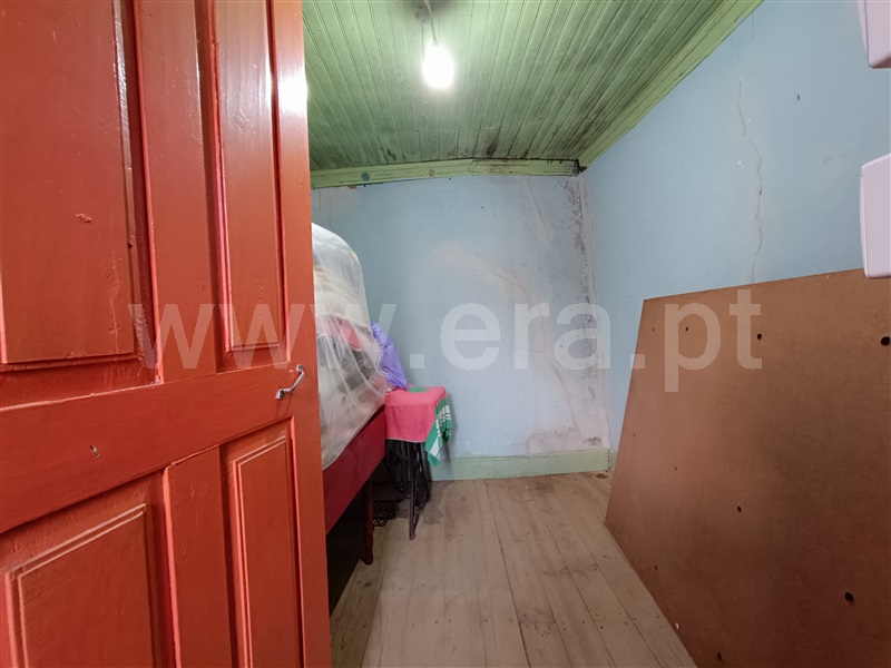 Moradia T3 à venda em Vale de Salgueiro, Mirandela — foto 11