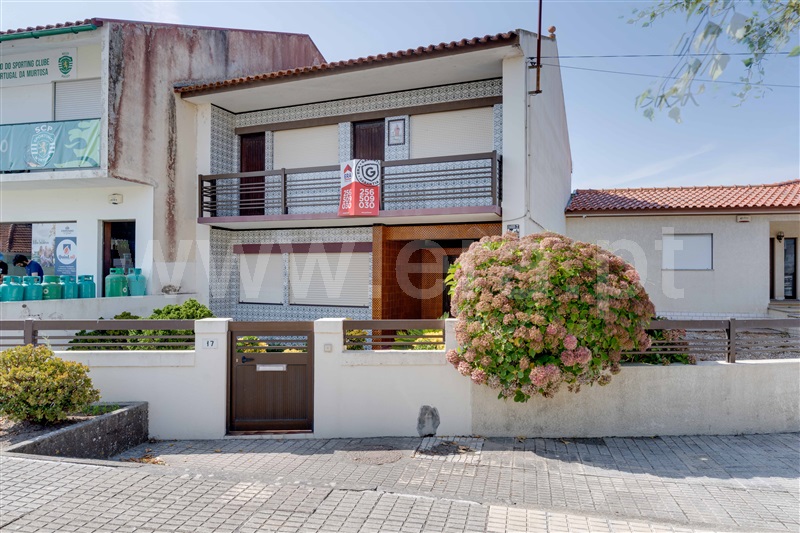 Moradia em Banda T3 / Murtosa, Murtosa