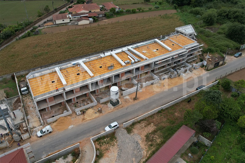 Moradia em Banda T3 / Oliveira de Azeméis, Loureiro