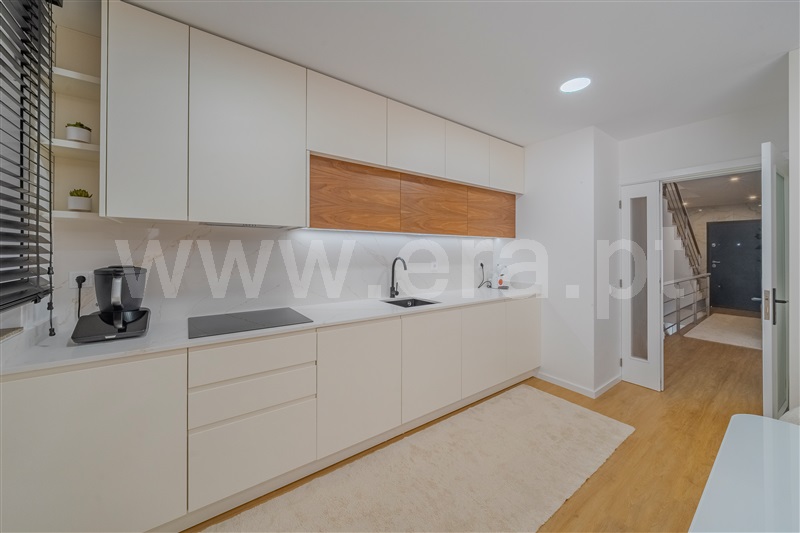 Moradia T3 à venda em Carvalhosa, Paços de Ferreira — foto 7