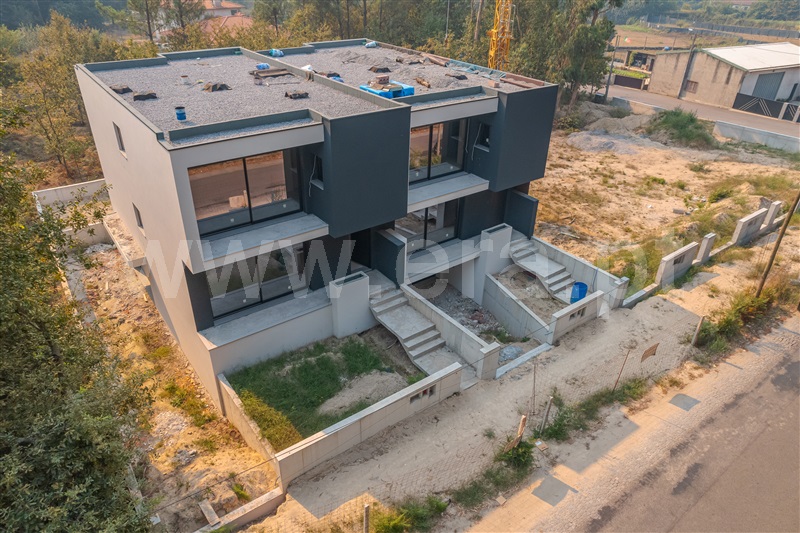 Moradia em Banda T3 Paços de Ferreira, Sanfins Lamoso Codessos - 1433199 - 6