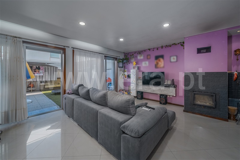 Moradia em Banda T3 Paços de Ferreira, Sanfins Lamoso Codessos - 1493046 - 4