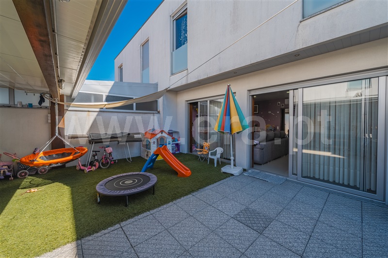 Moradia em Banda T3 Paços de Ferreira, Sanfins Lamoso Codessos - 1493046 - 8