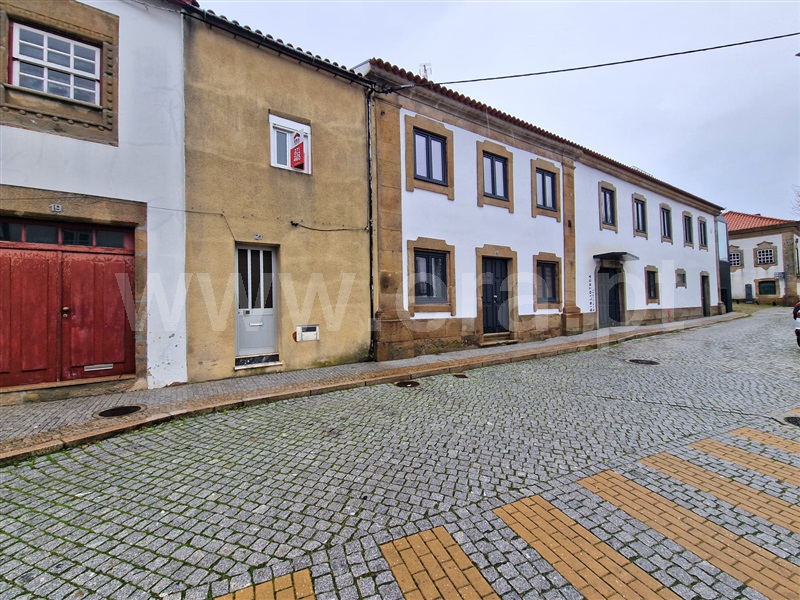 Moradia em Banda T3 / Pinhel, Pinhel