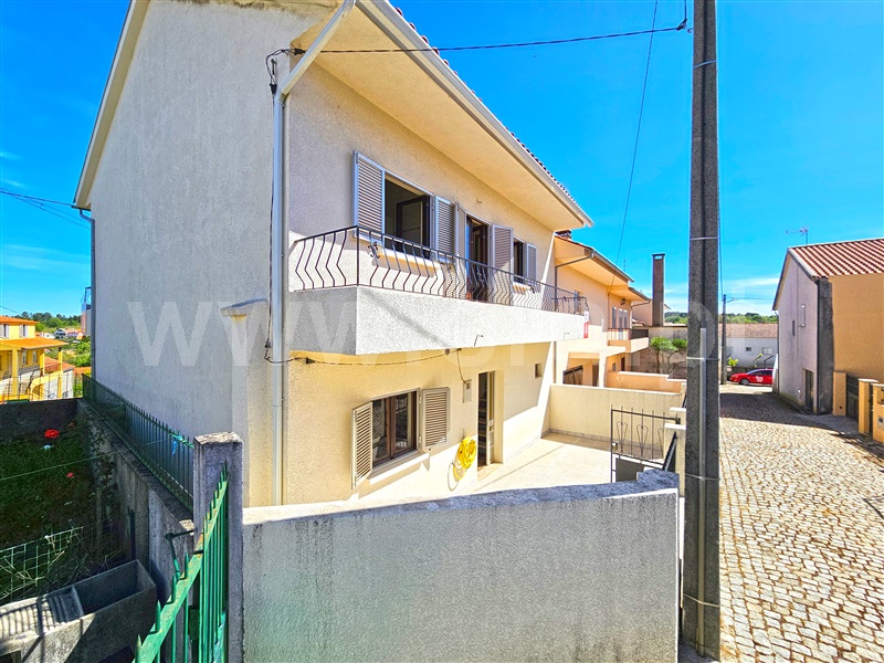 Moradia em Banda T3 Sabugal, Malcata - 1394230 - 2