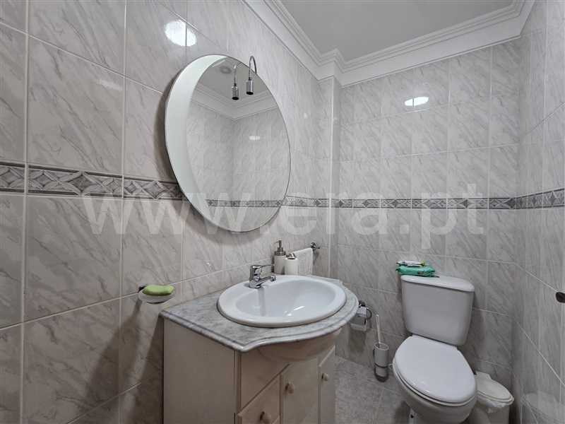 Moradia em Banda T2 Santa Cruz - 1500669 - 17