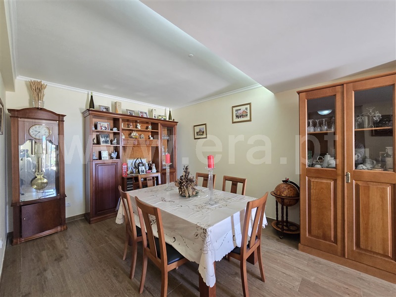 Moradia em Banda T2 Santa Cruz - 1500669 - 19