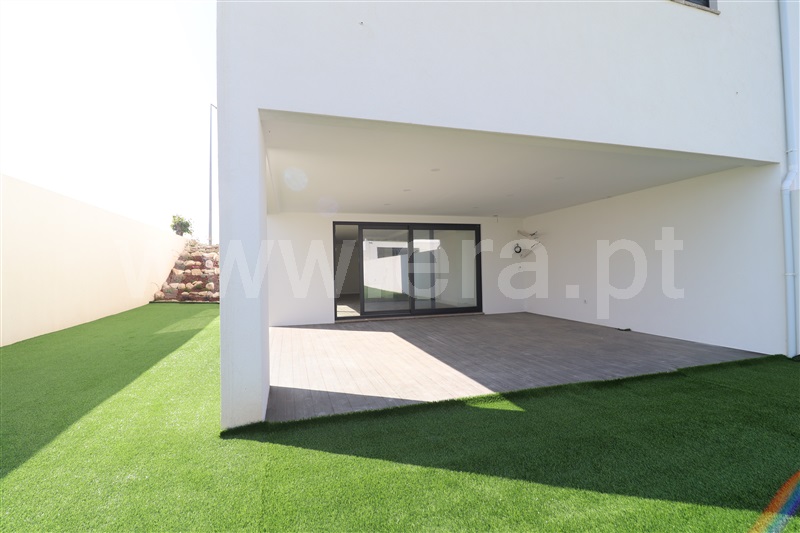 Moradia em Banda T3 com Nova Santa Maria da Feira, Escapães / Pigeiros - 1334877 - 11