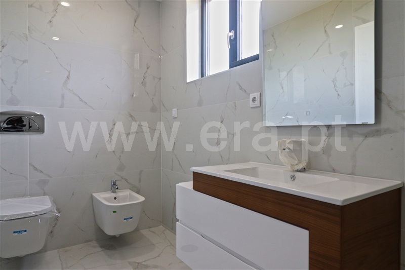 Moradia em Banda T3 com Nova Santa Maria da Feira, Escapães / Pigeiros - 1334877 - 16