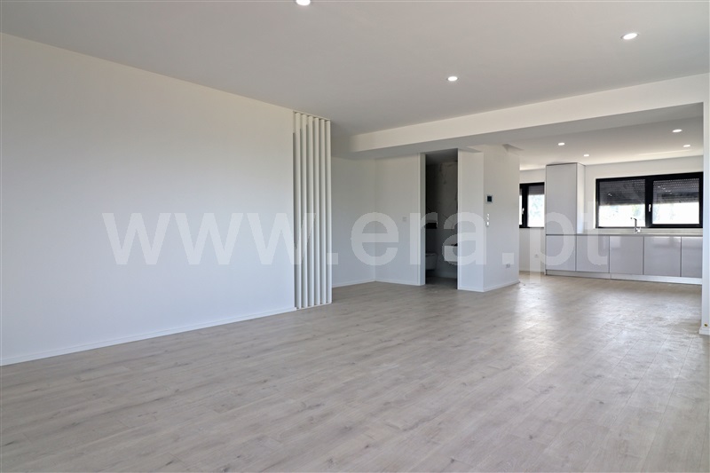 Moradia em Banda T3 com Nova Santa Maria da Feira, Escapães / Pigeiros - 1334877 - 19
