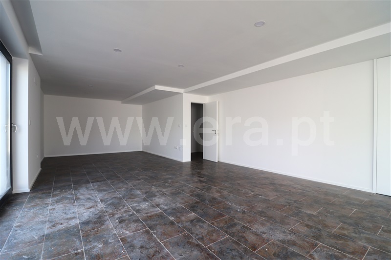 Moradia em Banda T3 com Nova Santa Maria da Feira, Escapães / Pigeiros - 1334877 - 23