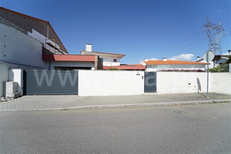 Moradia T3 à venda em Escapães, Santa Maria da Feira — foto 5