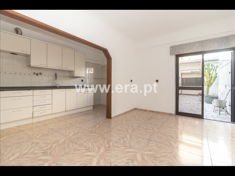 Moradia T3 à venda em Vale de Milhaços, Seixal — foto 9