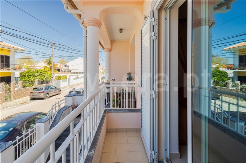Moradia T3 à venda em Vale de Milhaços, Seixal — foto 17