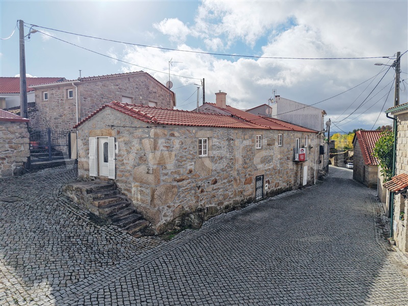 Moradia em Banda T3 / Sernancelhe, Chosendo