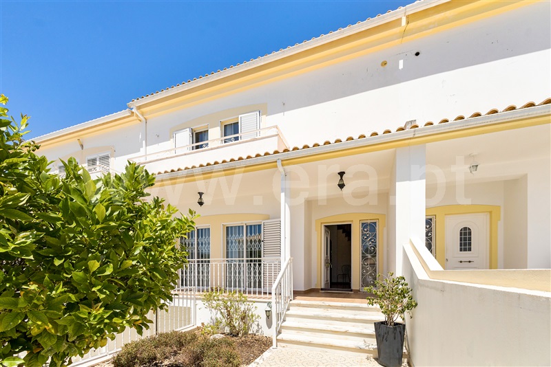 Moradia em Banda T3 / Sesimbra, Sesimbra (Castelo)