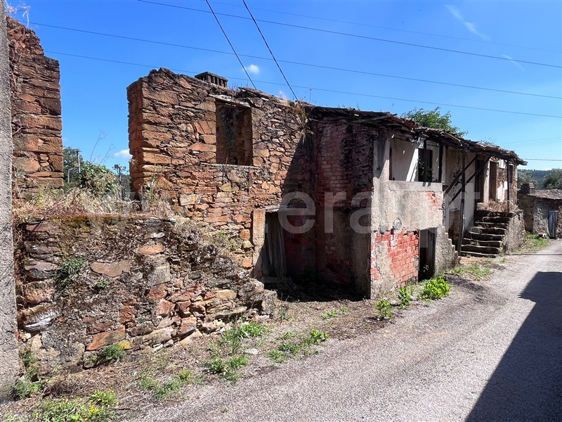 Moradia em Banda T3 / Tábua, Espariz e Sinde